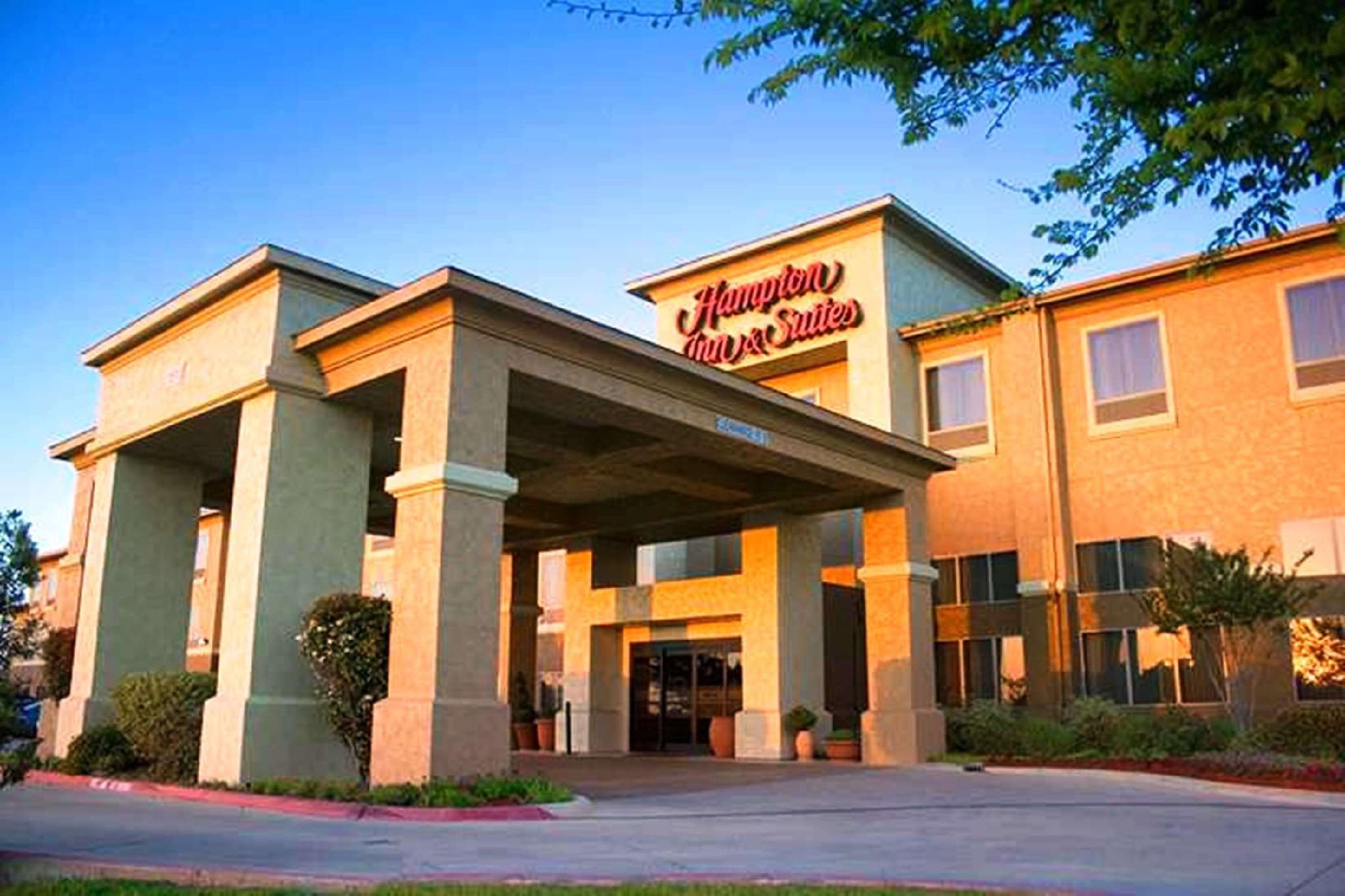 Hampton Inn & Suites Denton Exteriör bild
