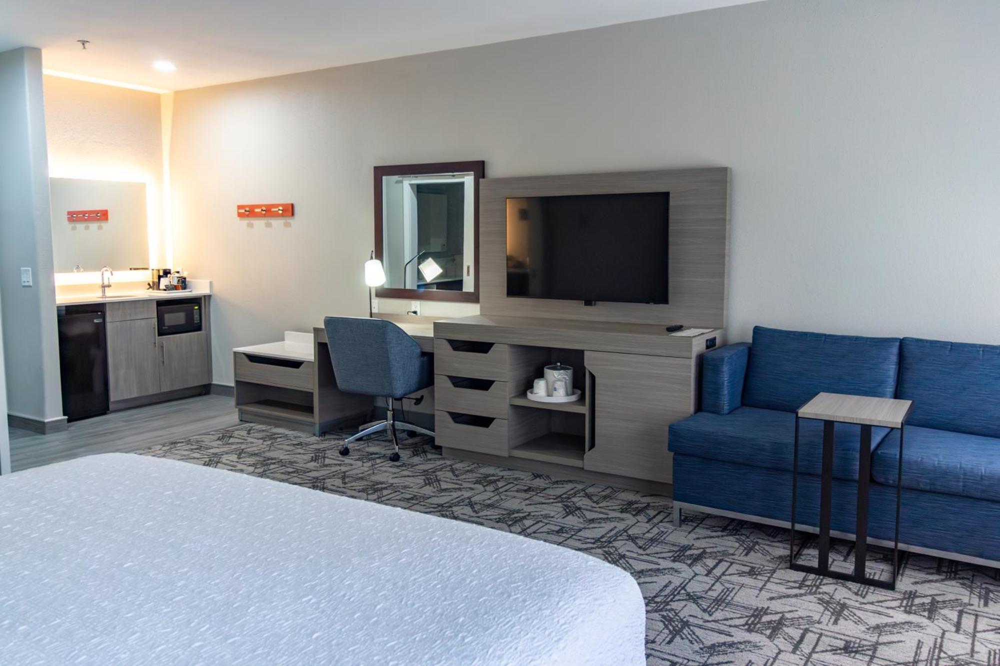 Hampton Inn & Suites Denton Exteriör bild