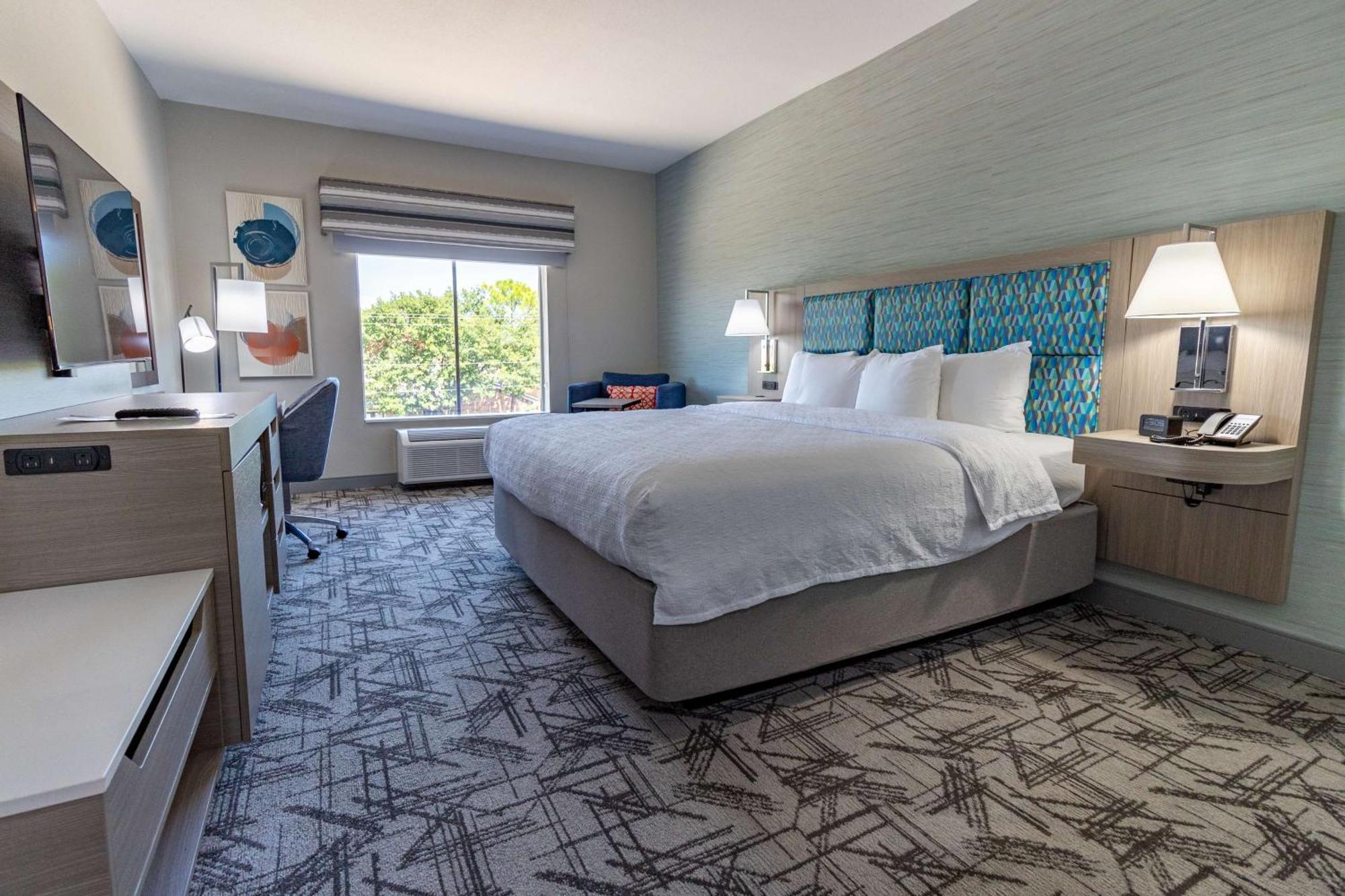 Hampton Inn & Suites Denton Exteriör bild