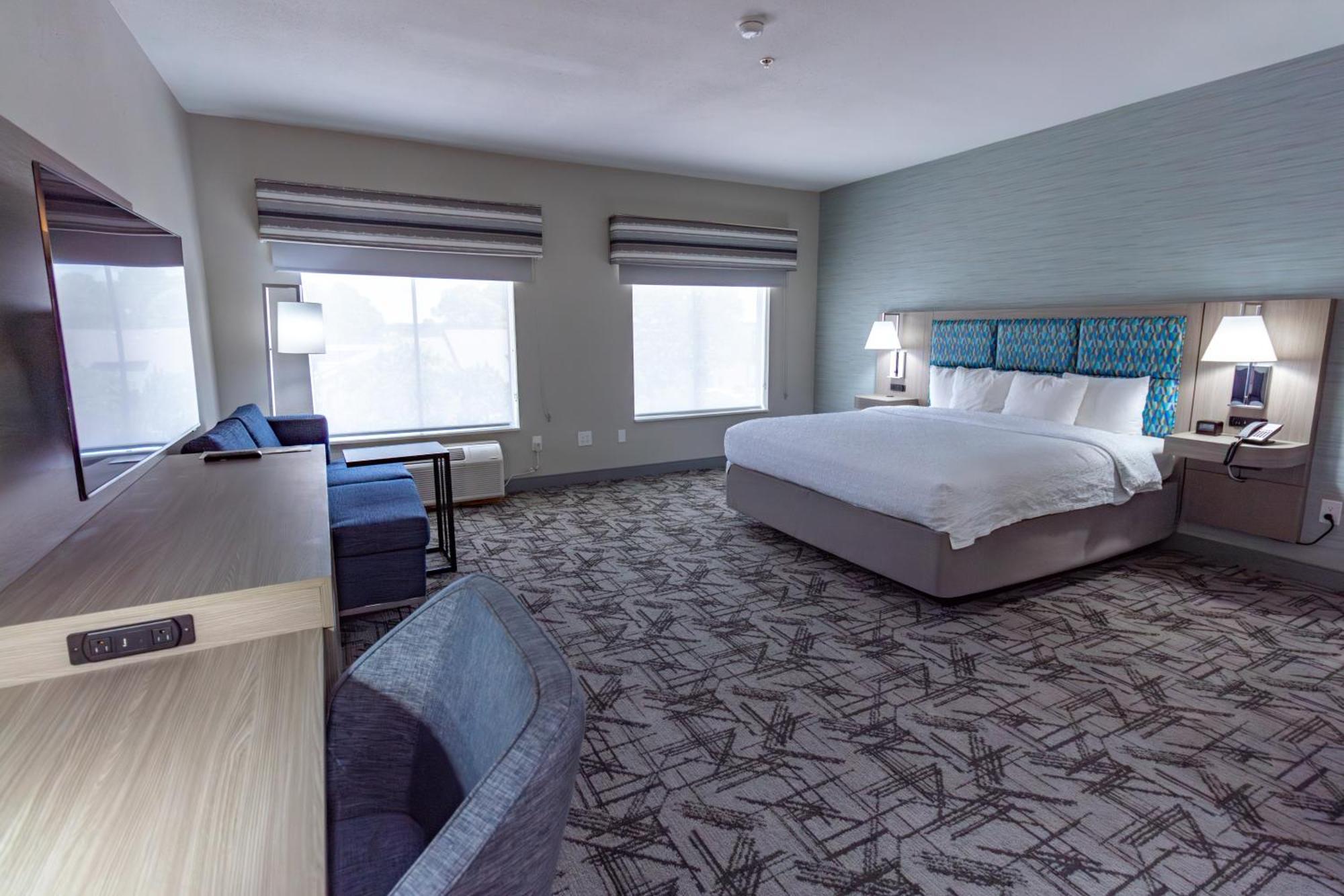 Hampton Inn & Suites Denton Exteriör bild